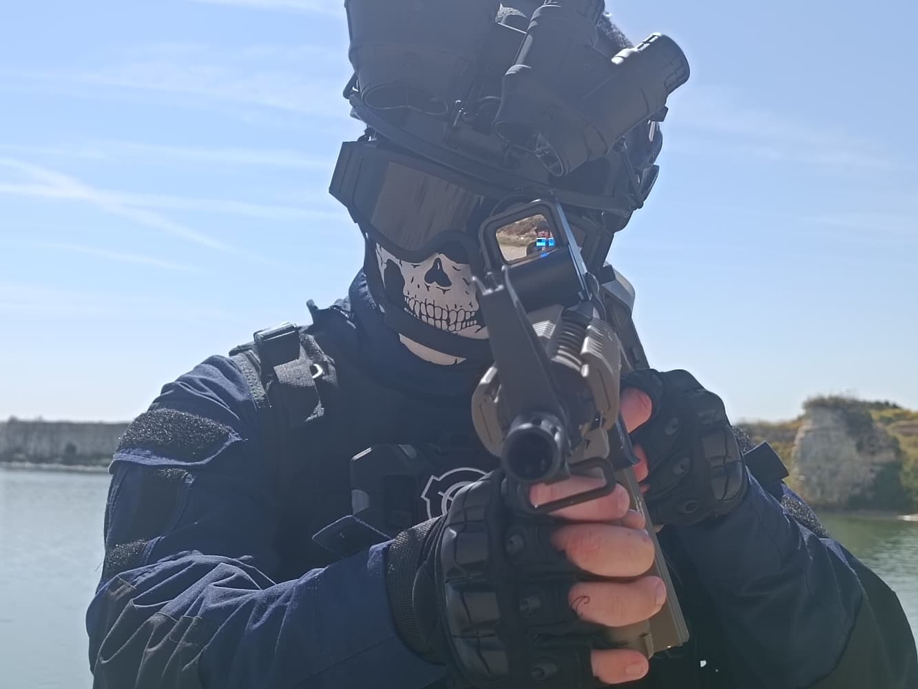 Epsilon-11 "M.F.T"  - Photo 17