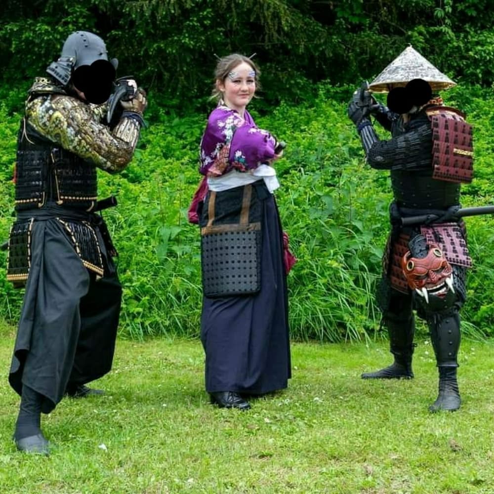 Samouraï cosplay photoshoot cover