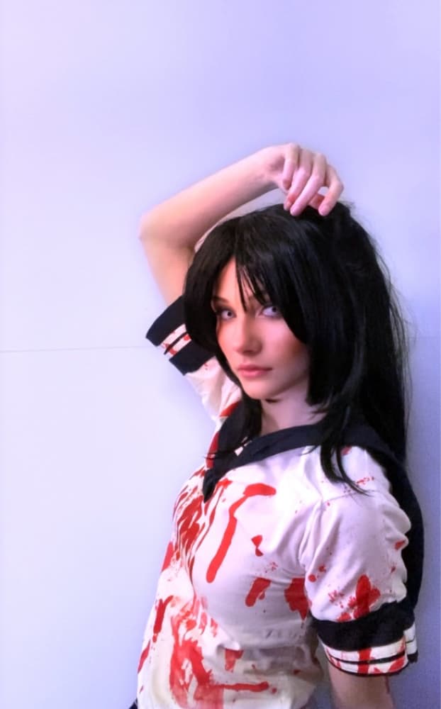 Ayano Aishi - Photo 1