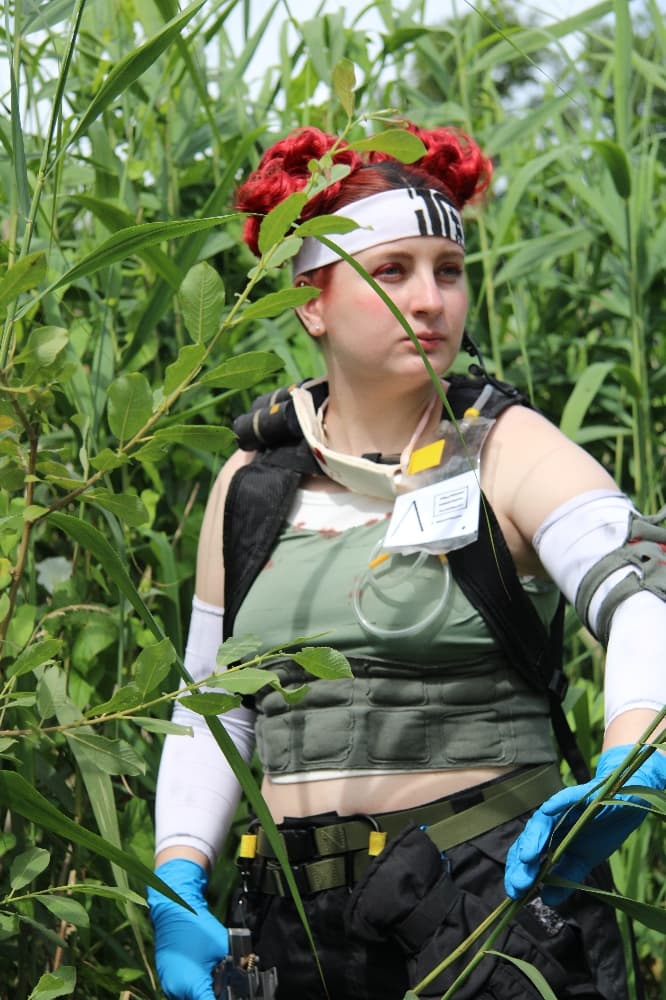 Lifeline (Apex) - Photo 4