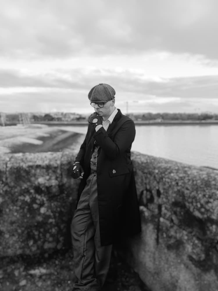 Peaky Blinders  - Photo 1