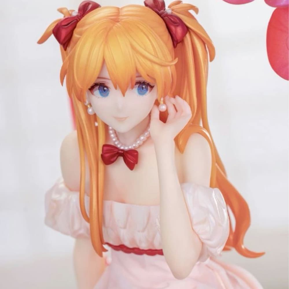 Asuka Figure (Closet)