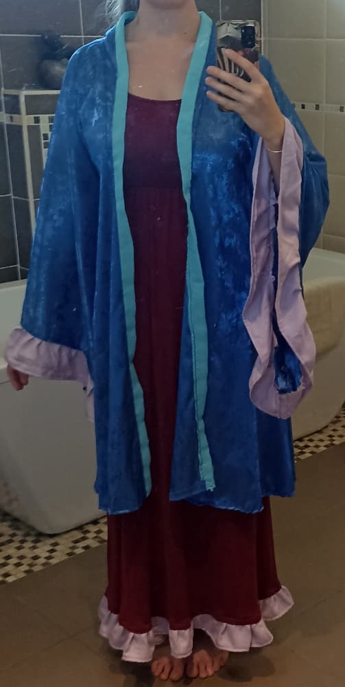 Lihua cosplay - Photo 12