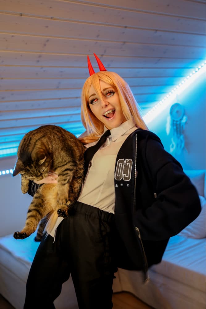 Power 💥 - Photo 1