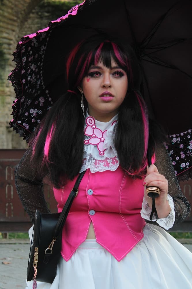 Draculaura - shooting 1 - Photo 6