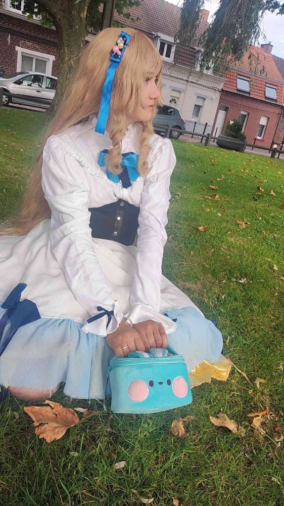 Yurika Arisu - Photo 4