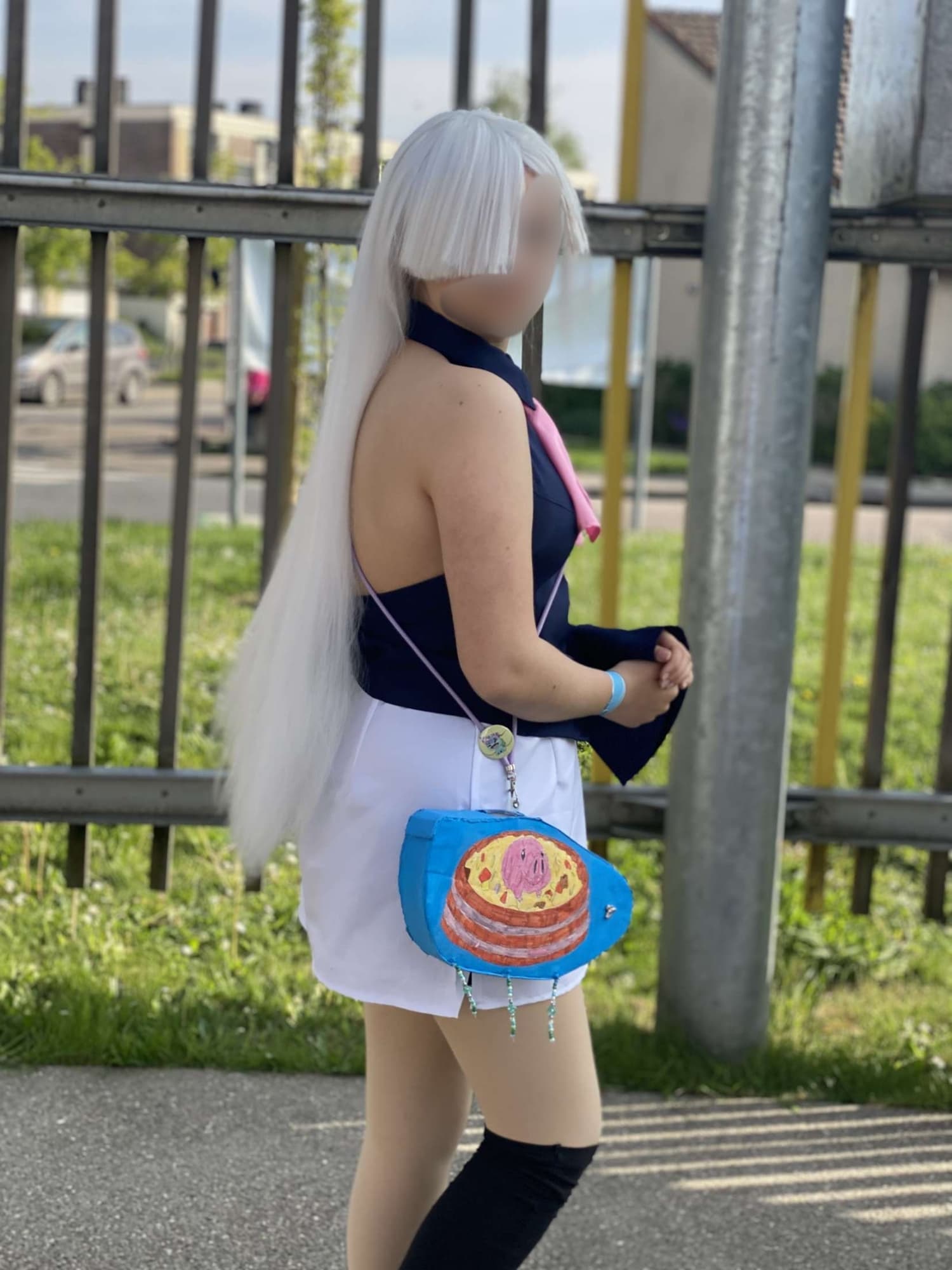 Elizabeth Liones  - Photo 2