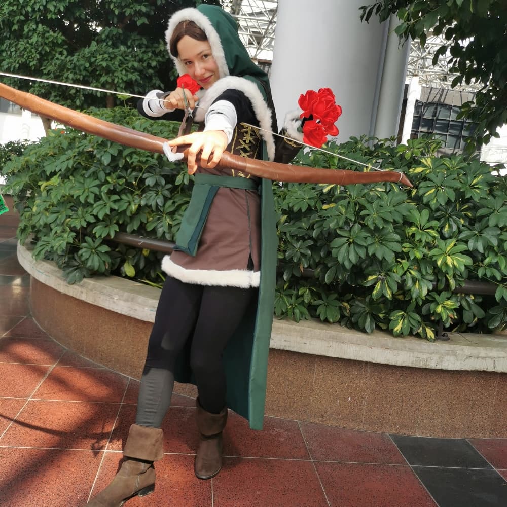 Belle Archère - Disney cosplay photoshoot cover