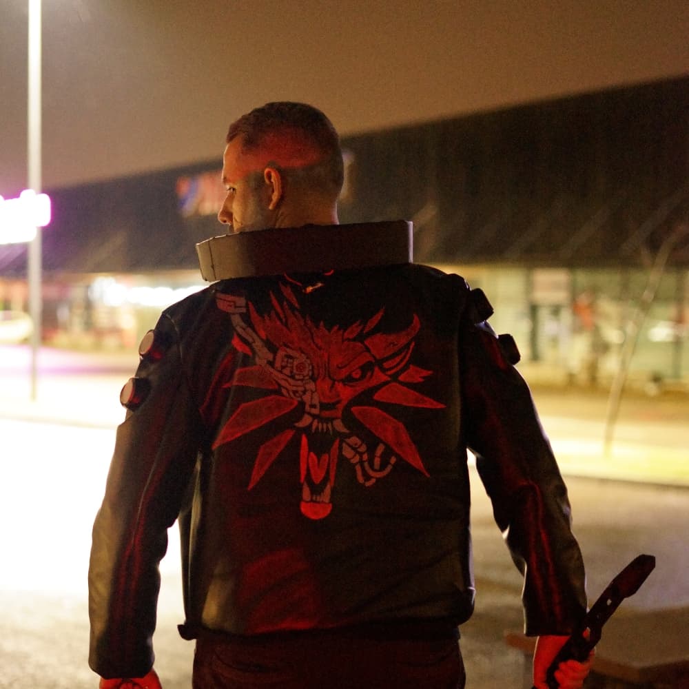 Geralt Cyberpunk  - Cyberpunk 2077 cosplay photoshoot cover