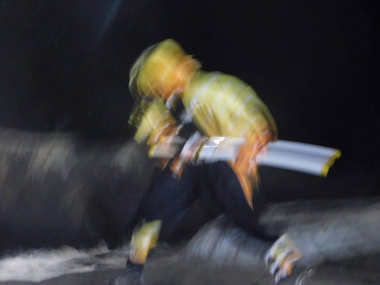 Night Zenitsu - Photo 25