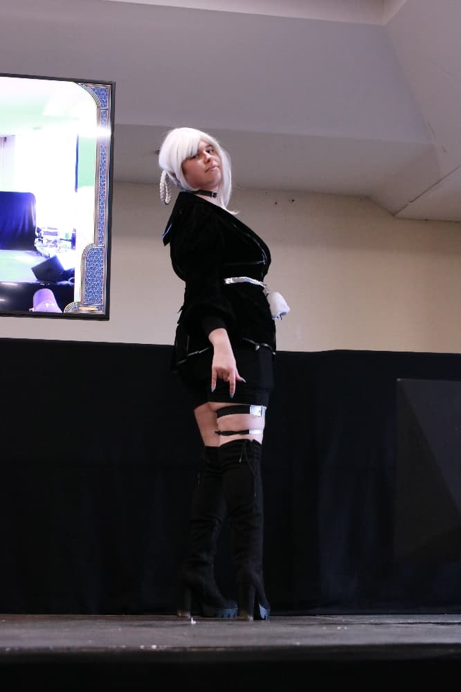 Kainé Y-con (scène)