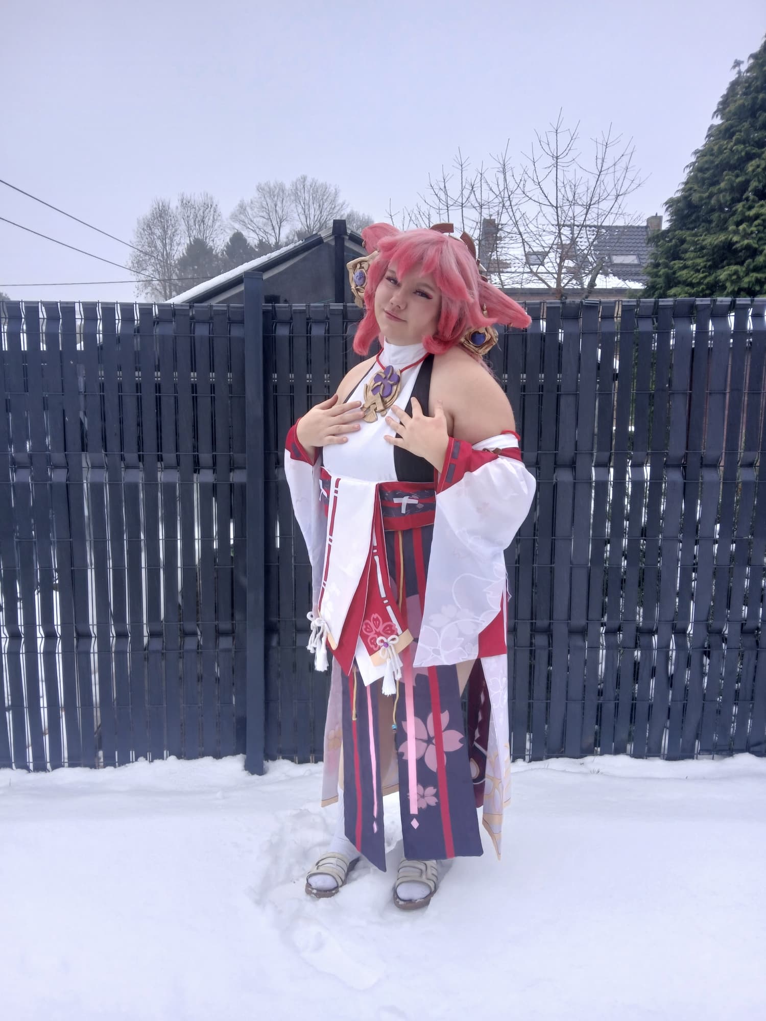 Yae miko in snow - Photo 15
