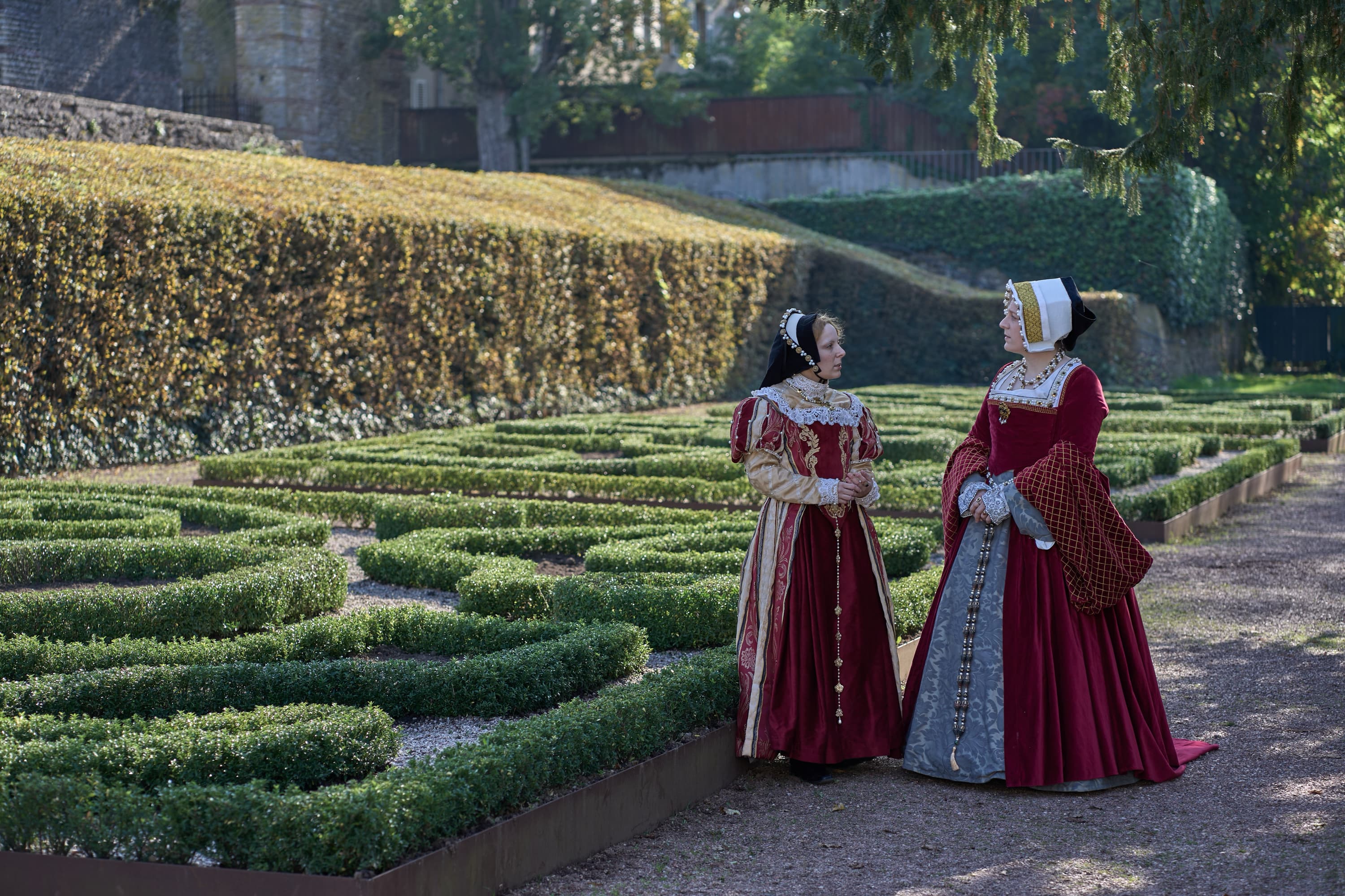 Mary I of England Cosplay - Photo 6