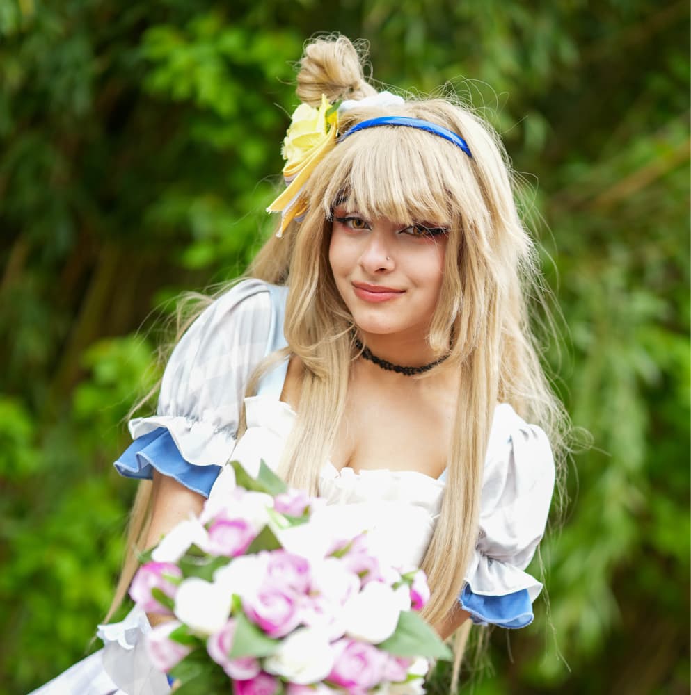 Kotori Minami - Photo 1