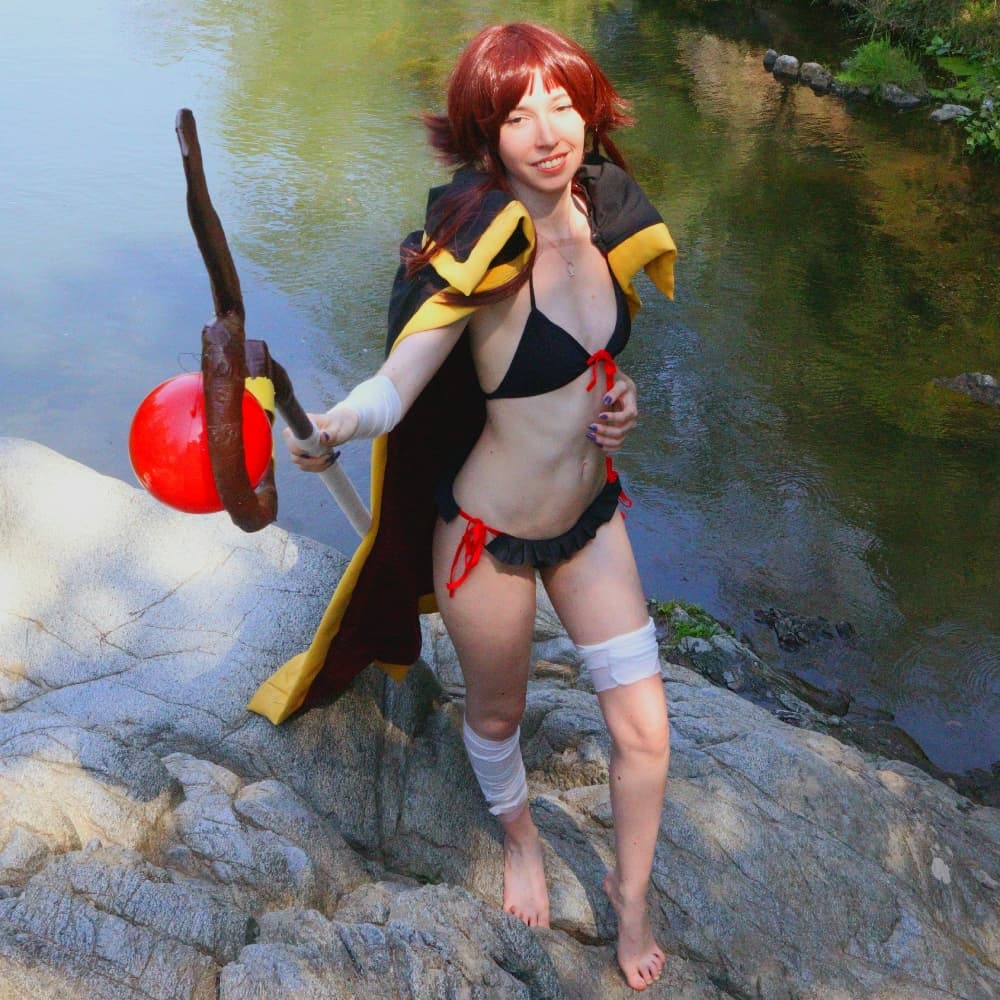 Megumin de Konosuba  - Konosuba cosplay photoshoot cover