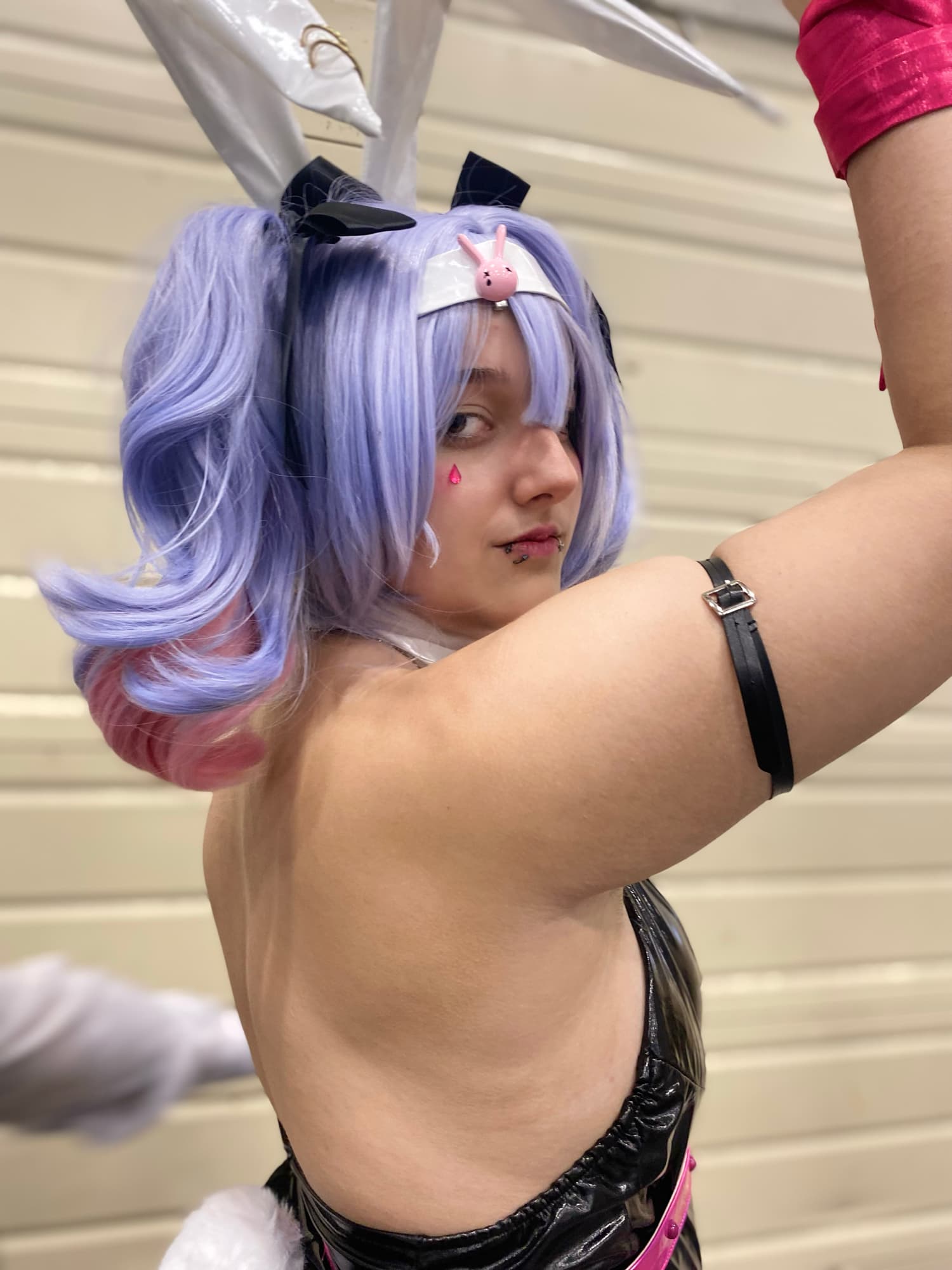 Rabbit Hole Miku - Photo 5