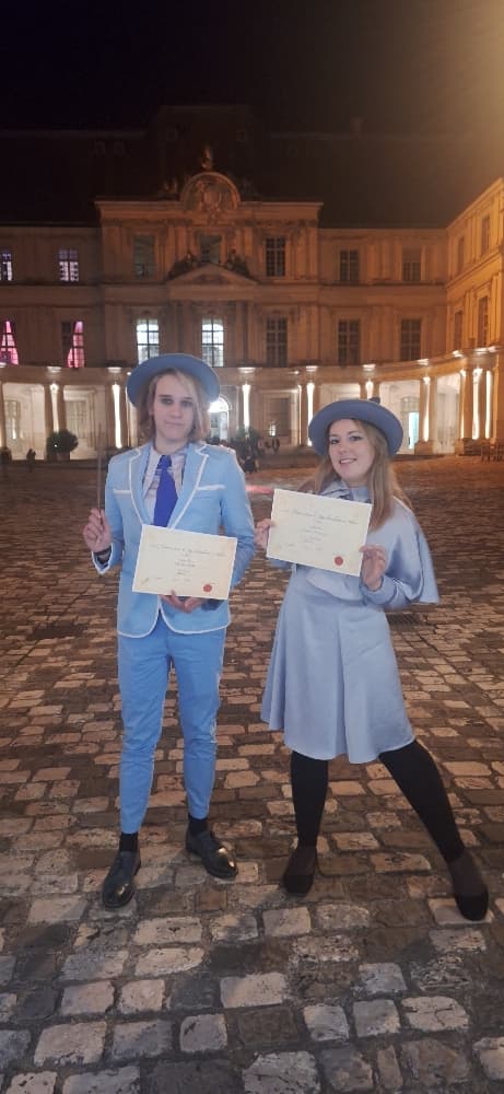 Beauxbâtons OC - Photo 1