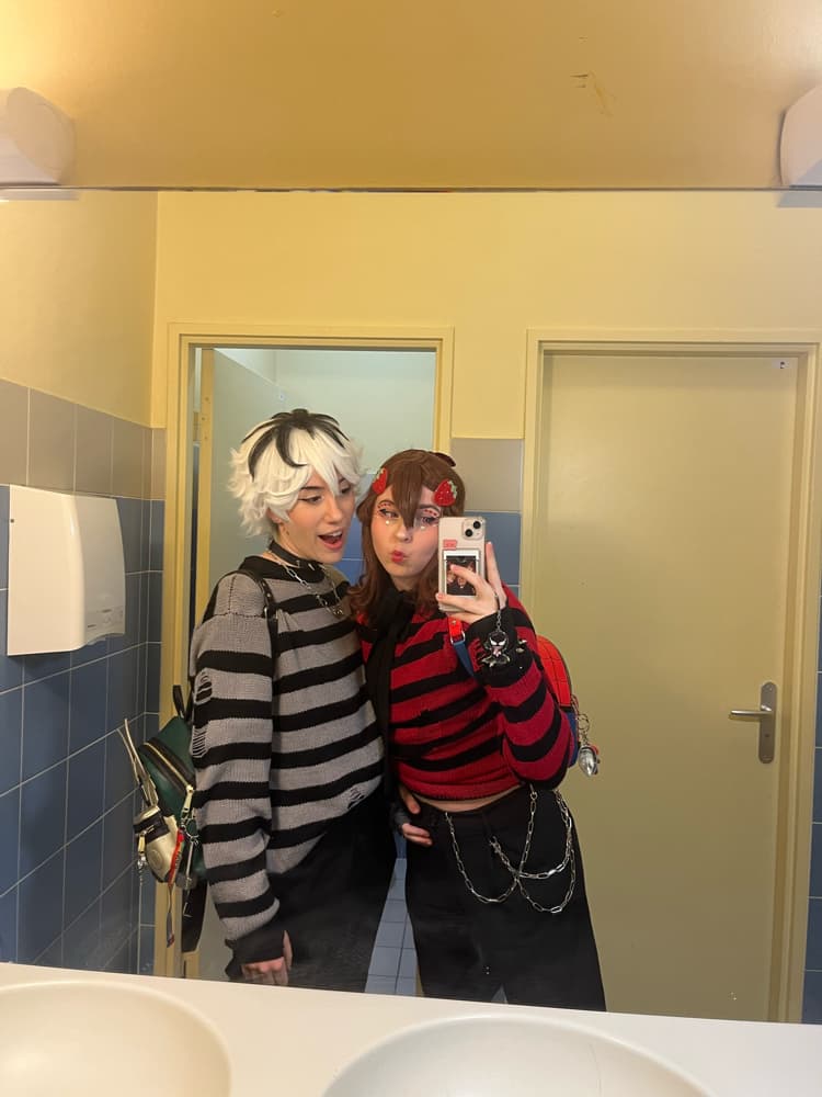 Cherie and crush  - Photo 5