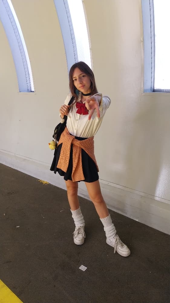 Momo Ayase  - Photo 3