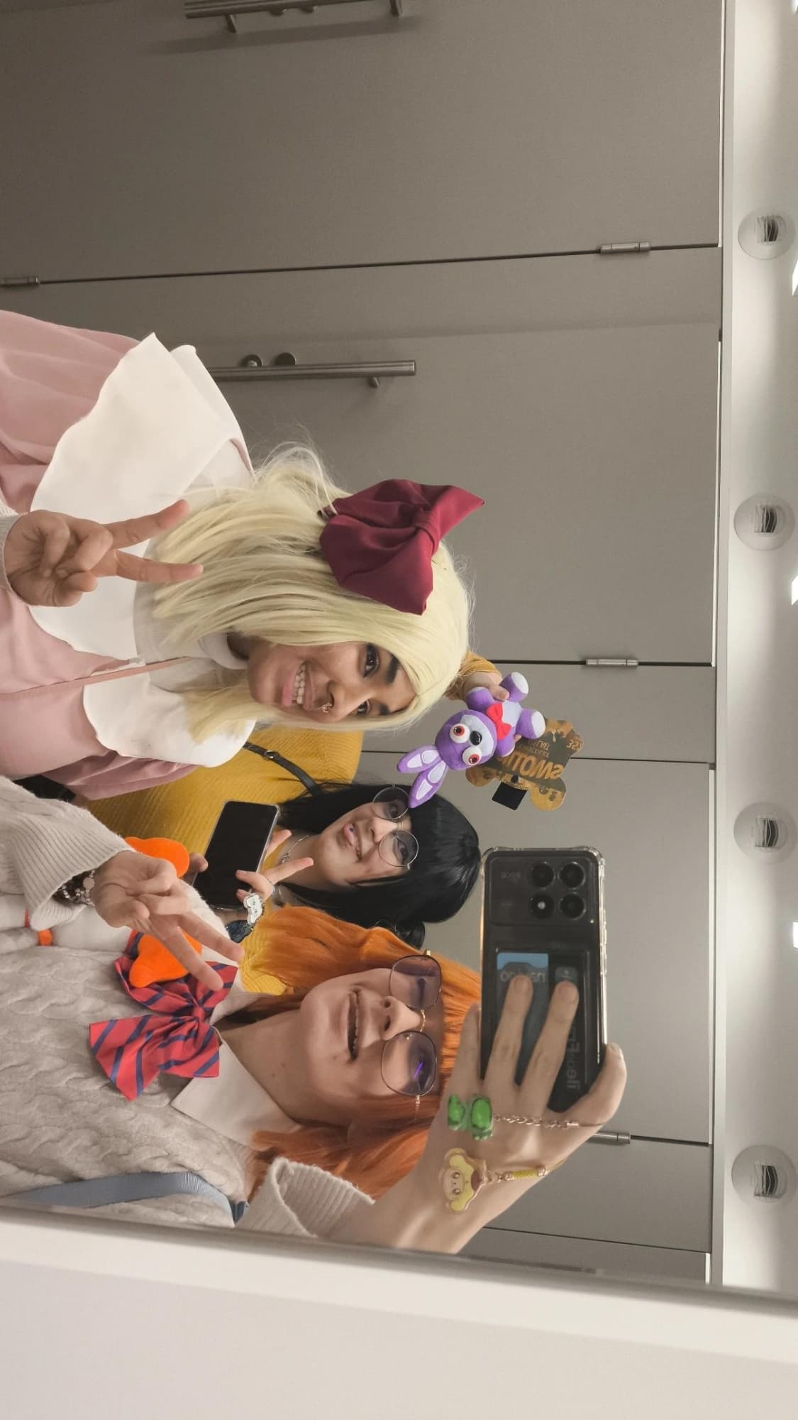 Cassi, Eliza, Susie - Photo 2