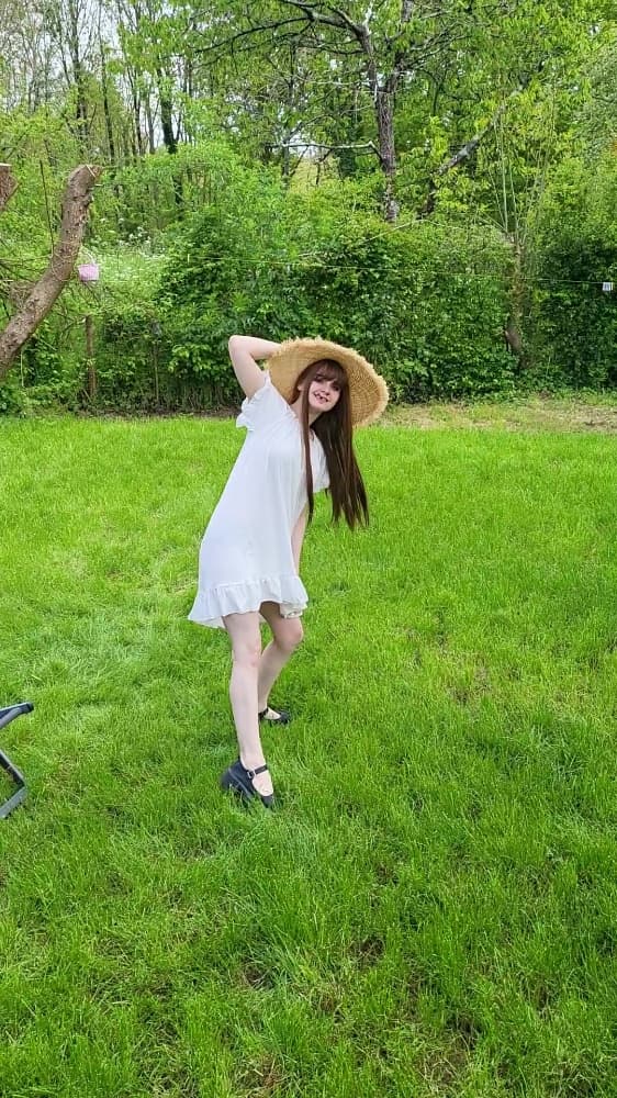 Aiko tanaka - Photo 15