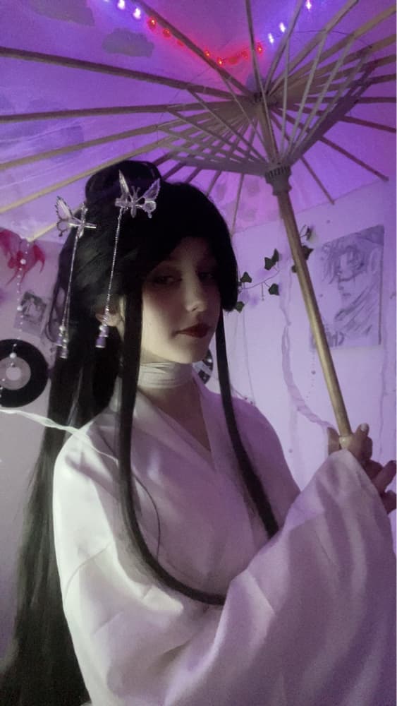 Xie Lian - Photo 2