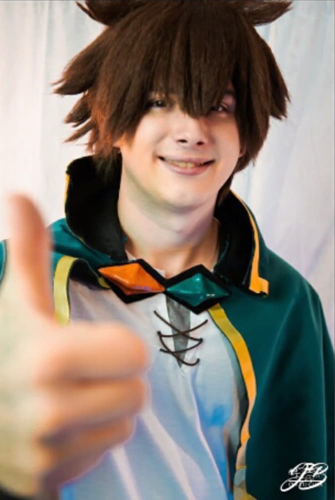 Kazuma With Megumin  - Photo 3