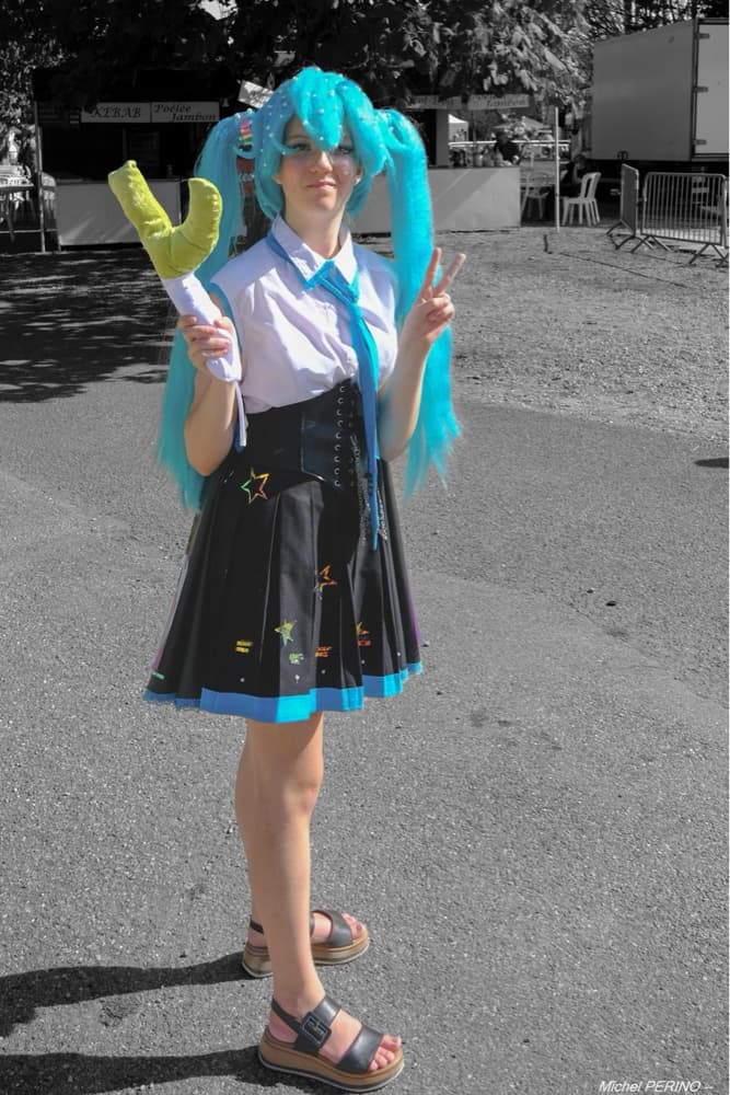 Hatsune Miku - Photo 2