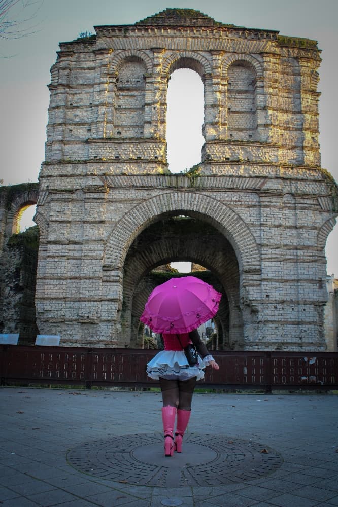 Draculaura - shooting 1 - Photo 10