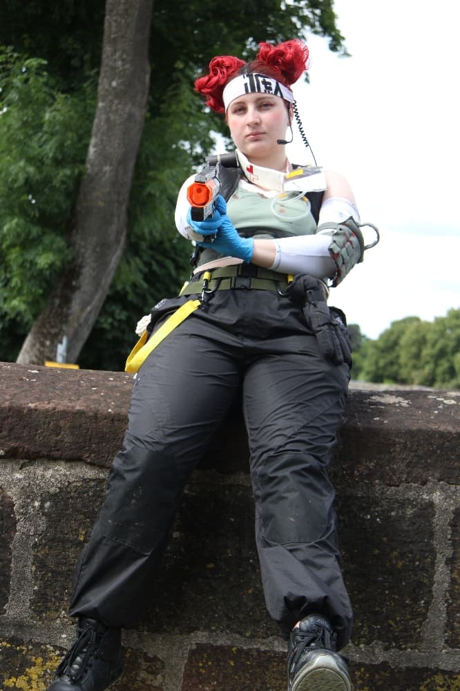 Lifeline (Apex) - Photo 6