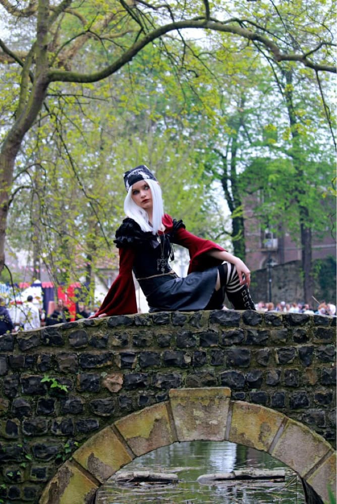 Keiko(vrs médiéval) - Photo 7