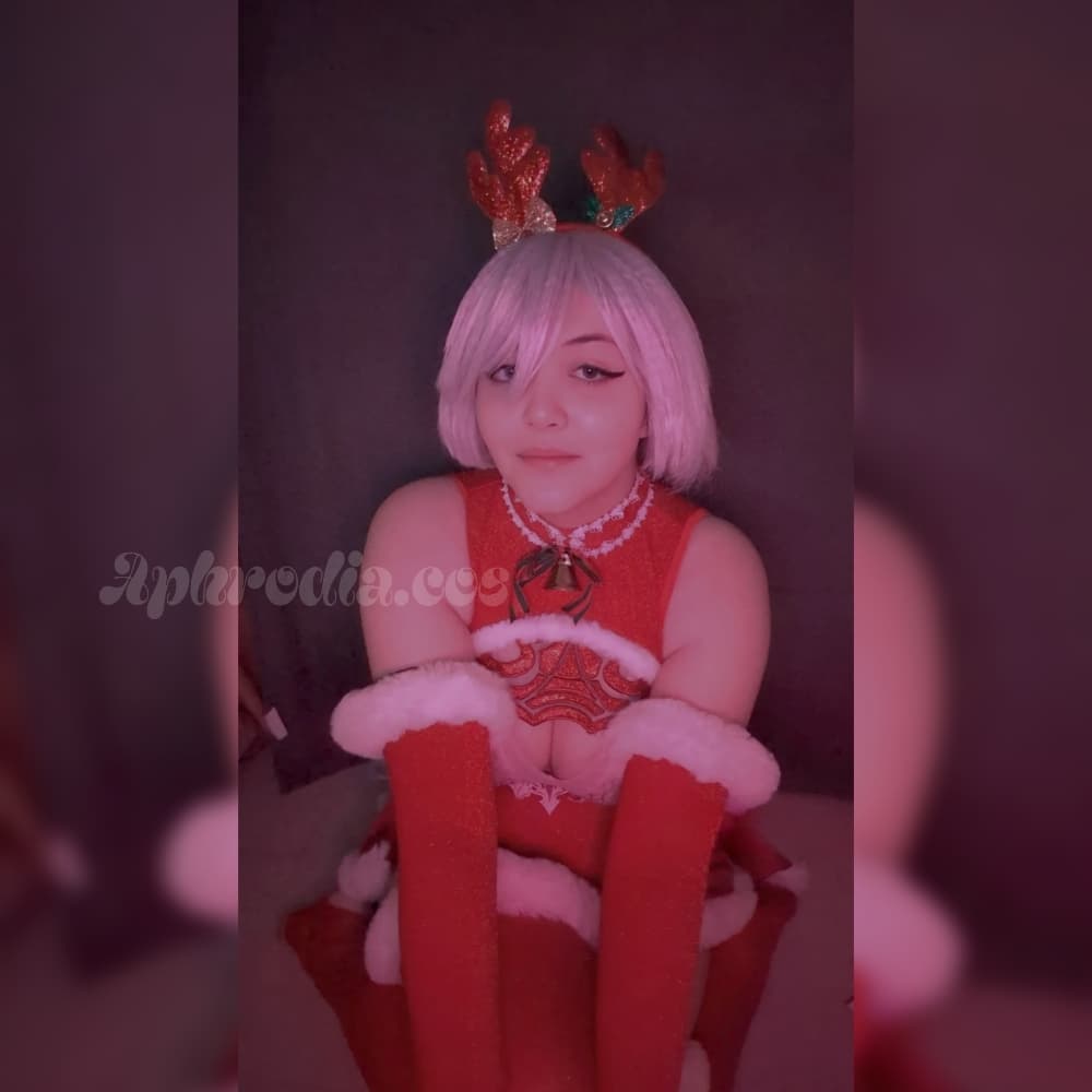 2B Christmas  - NieR cosplay photoshoot cover