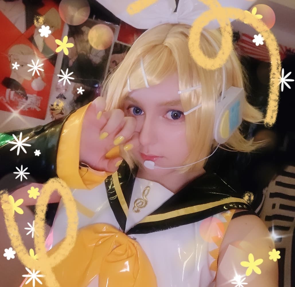 Kagamine Rin 