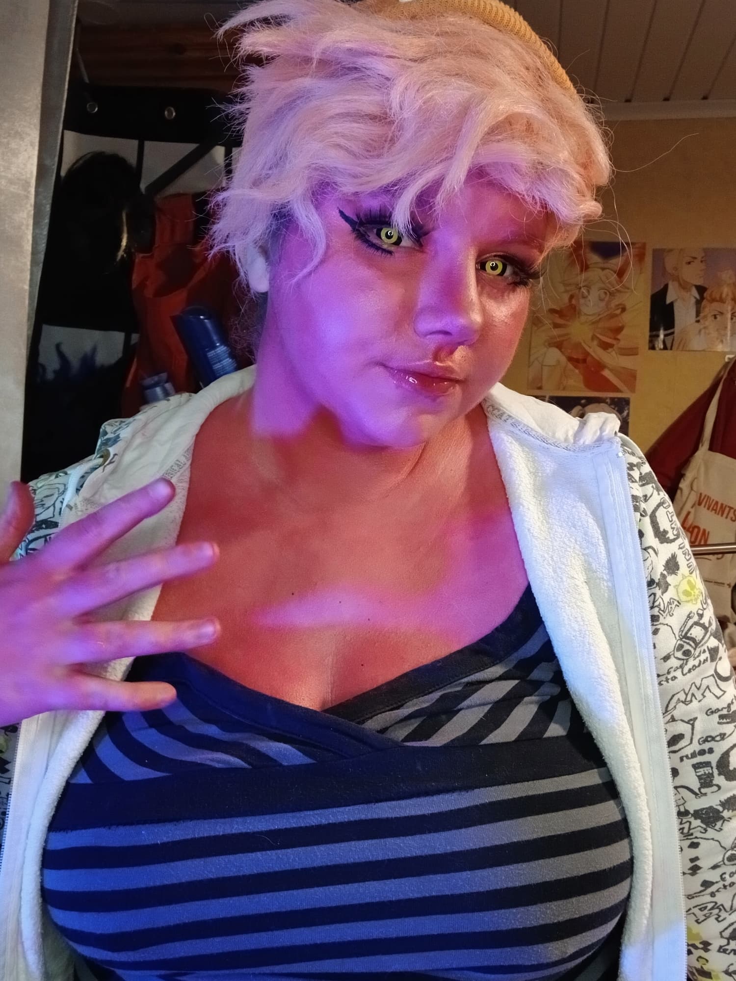 Mina ashido casual - Photo 5