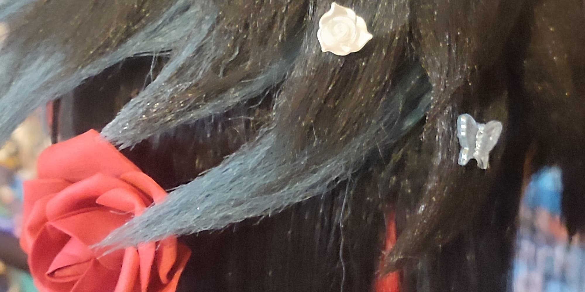 Make wicks and spikes