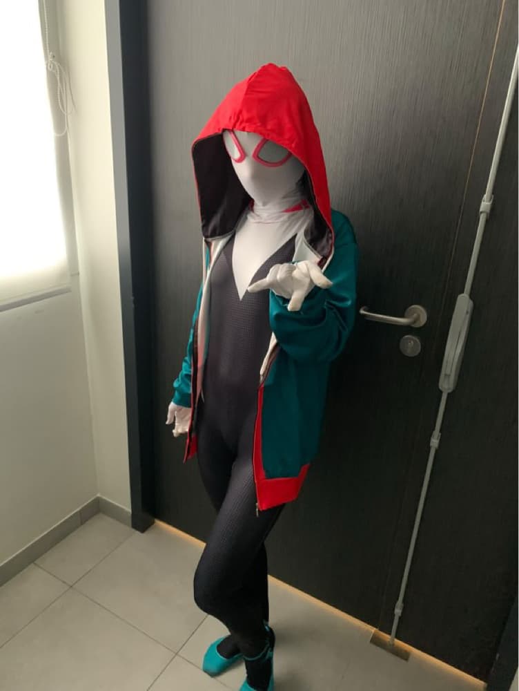 Spider Gwen  - Photo 1