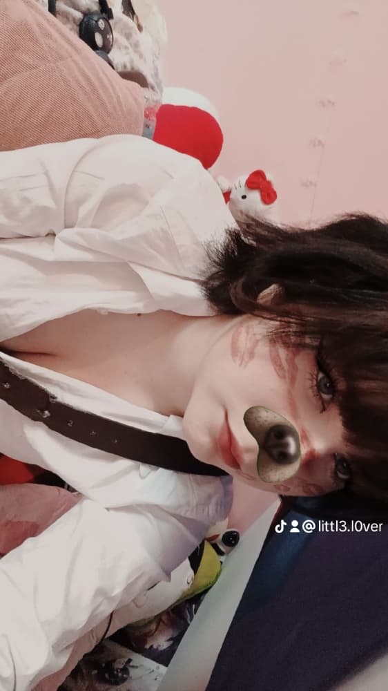 Mary [DMC] - Photo 1