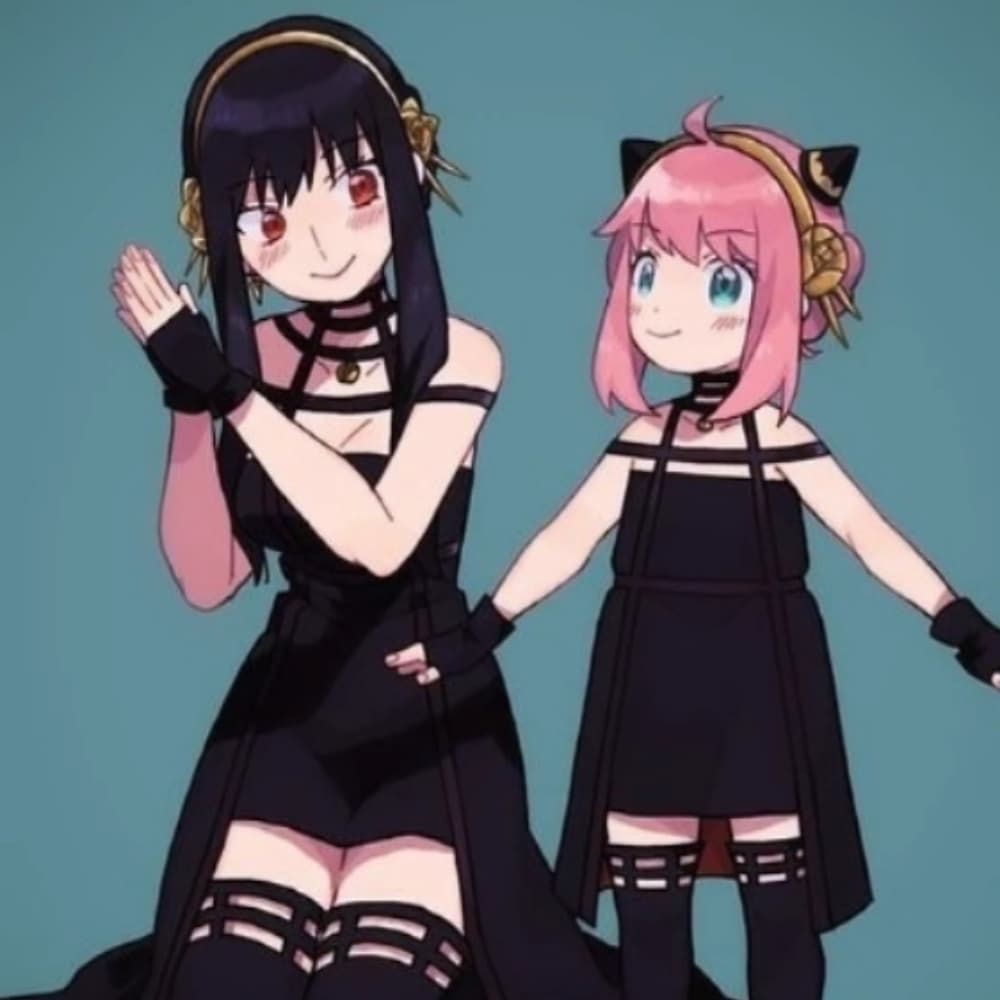 Yor x Anya - Spy x Family cosplay photoshoot cover