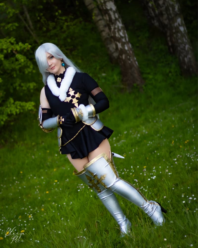 Elisabeth  - Photo 1