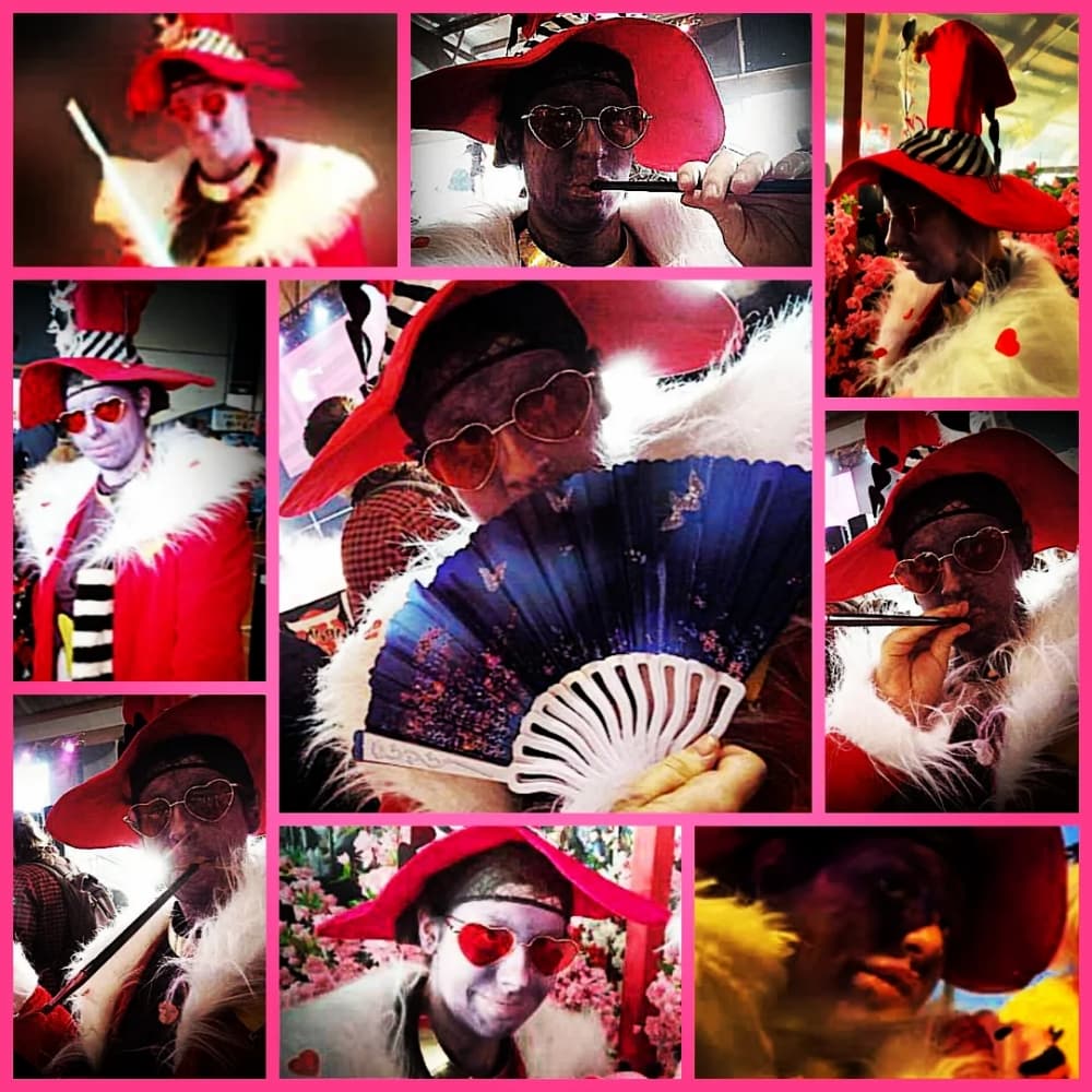 Valentino  - Photo 12