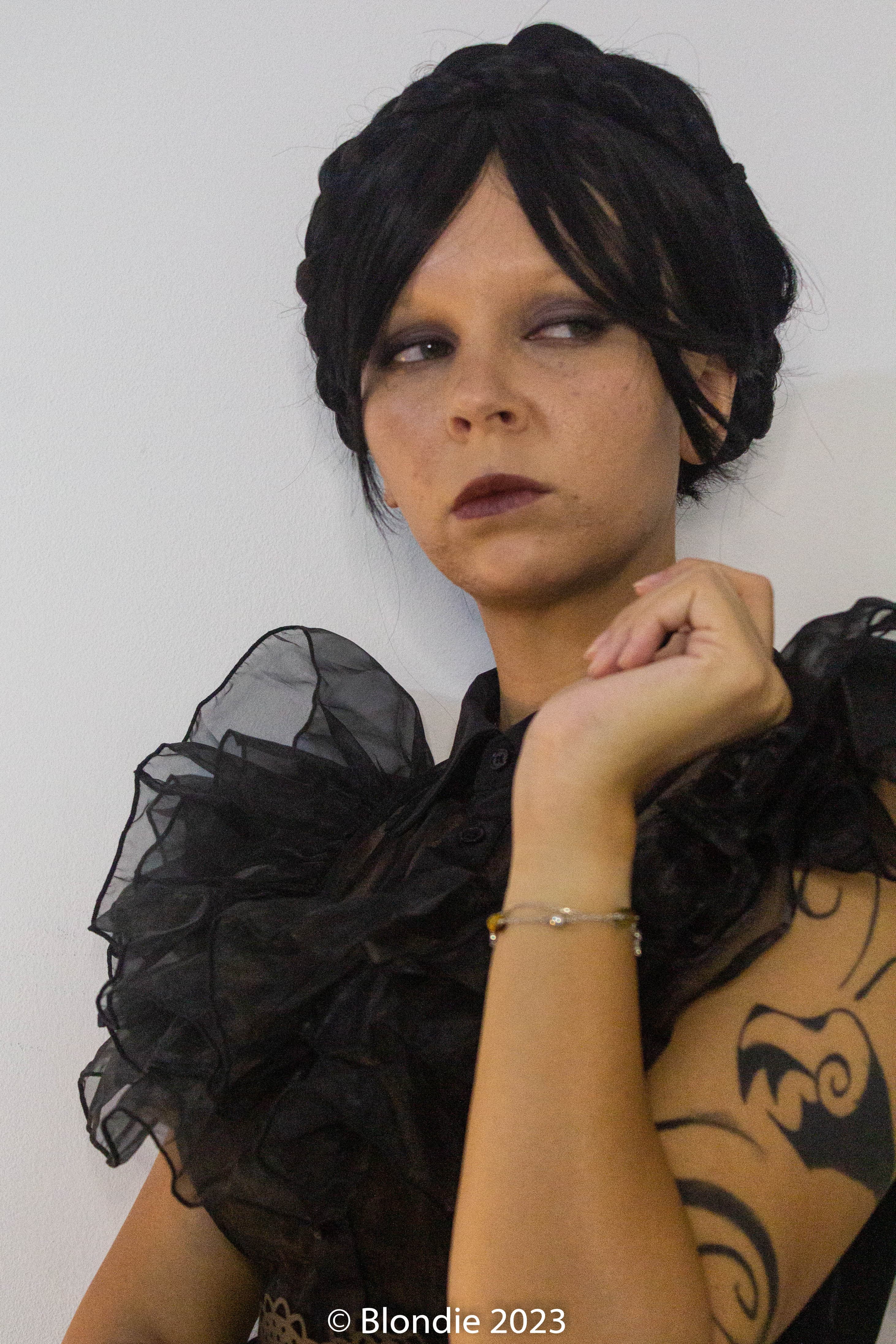 Shooting All Alone 6 - Photo 8