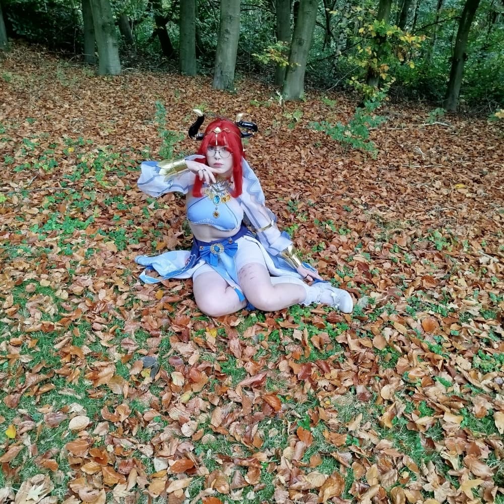 Nilou cosplay