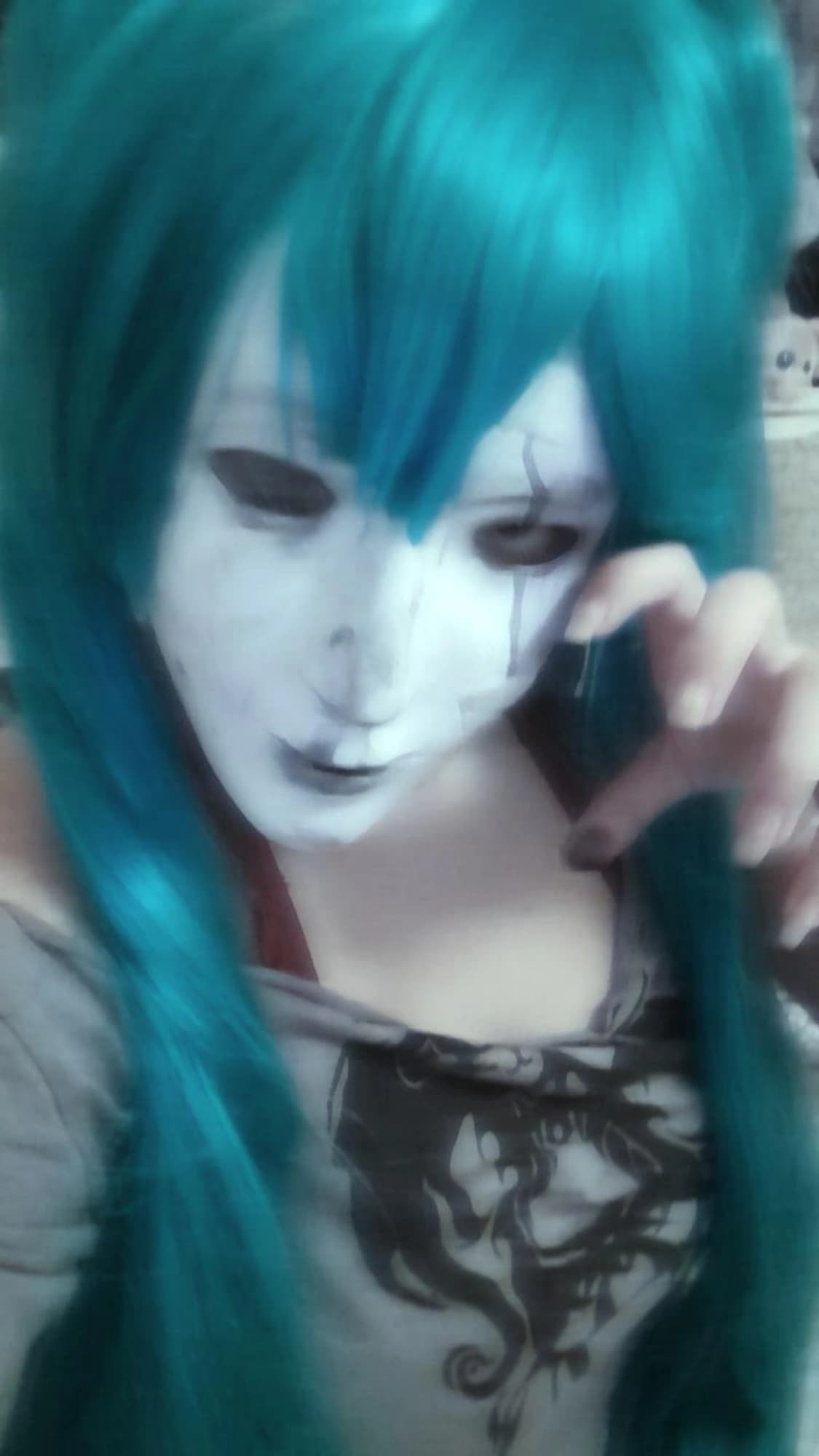 Sally miku - Photo 3