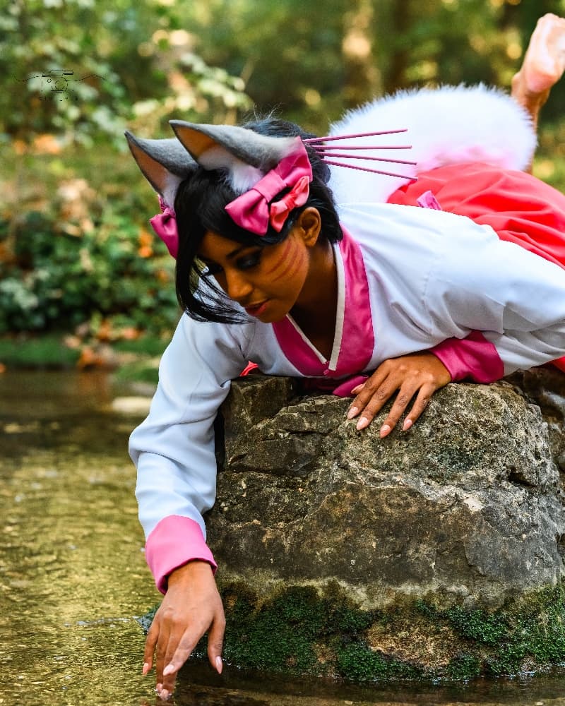 Ahri by Deby  - Photo 9