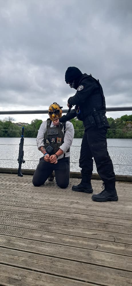 Wolf (golden mask) - Photo 37