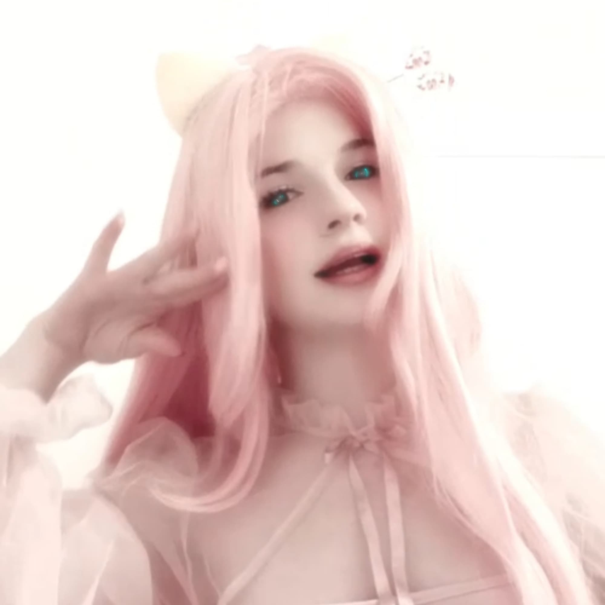 Fluttershy - My Little Pony cosplay photoshoot cover