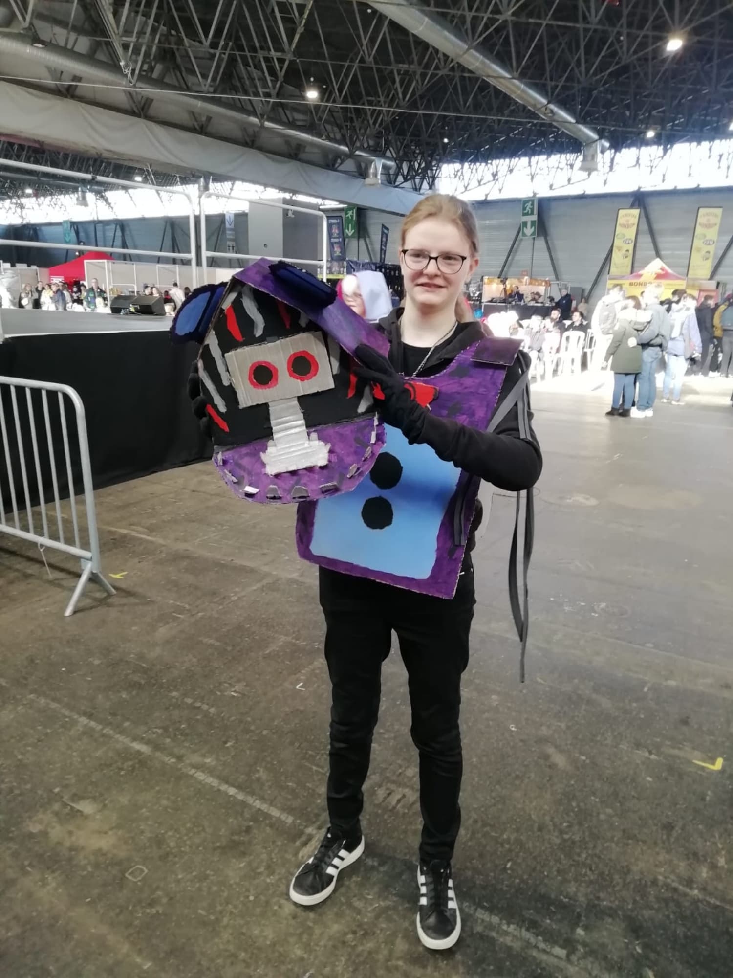 Withered bonnie  - Photo 3