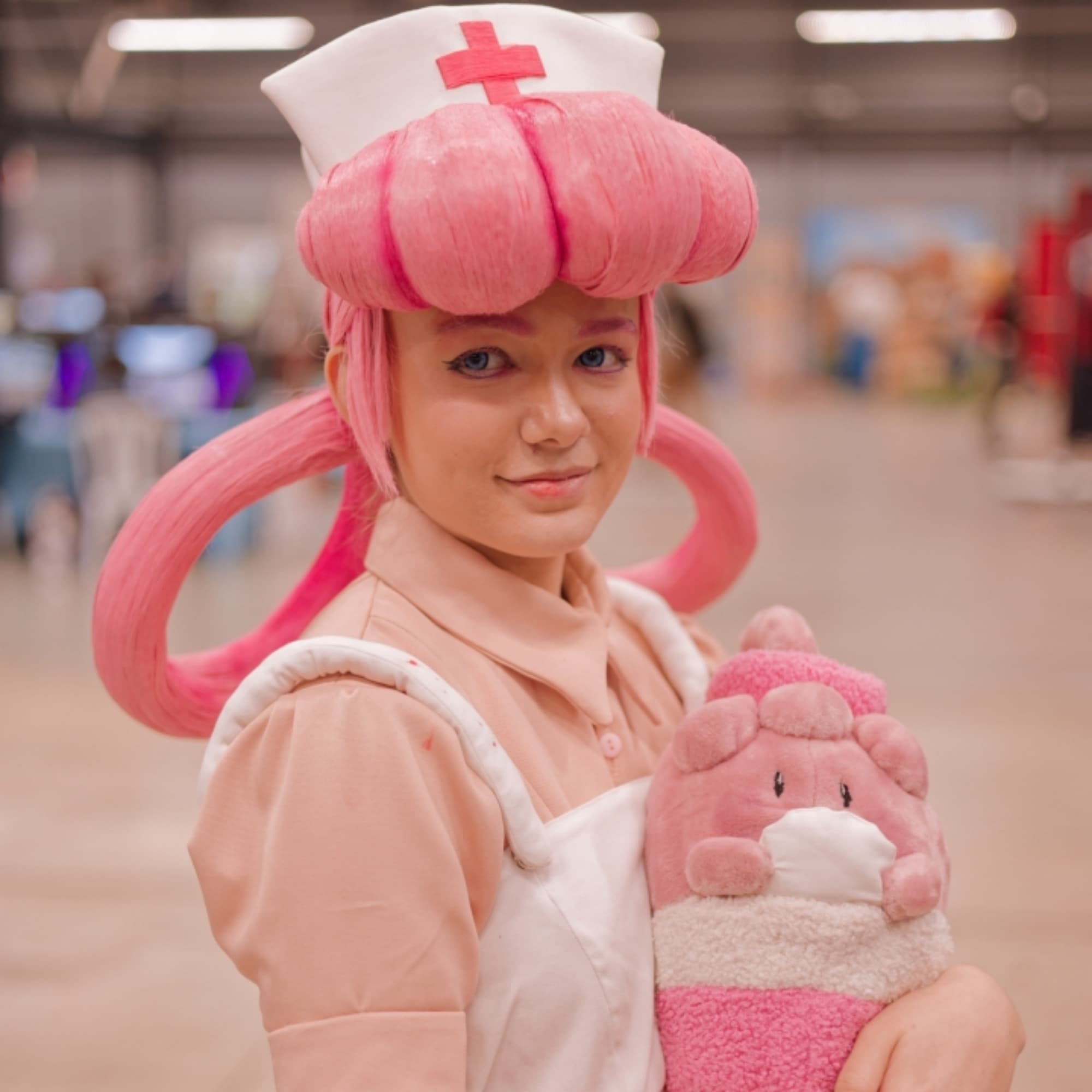 Infirmière Joëlle - Pokémon cosplay photoshoot cover