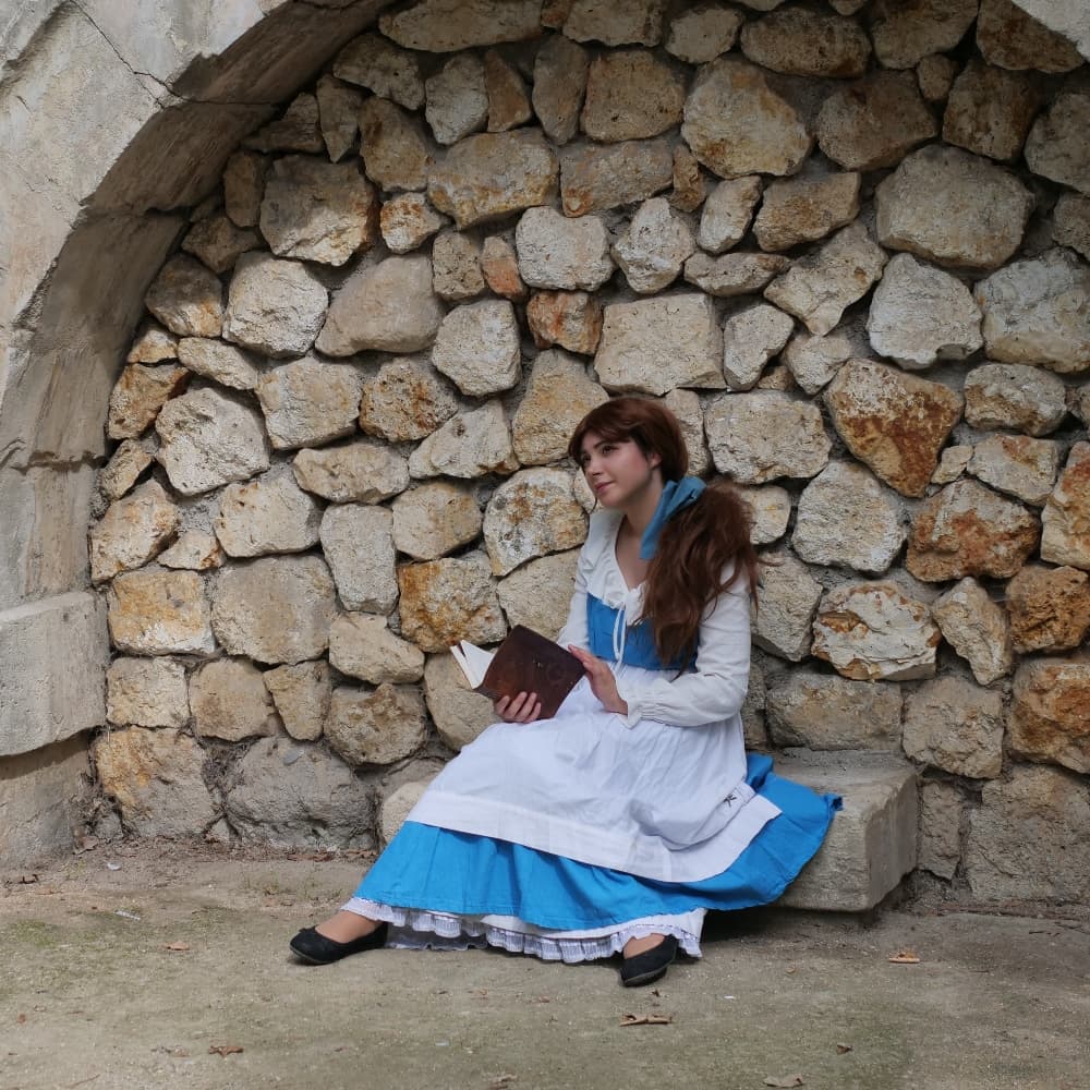 Belle(Villageoise)