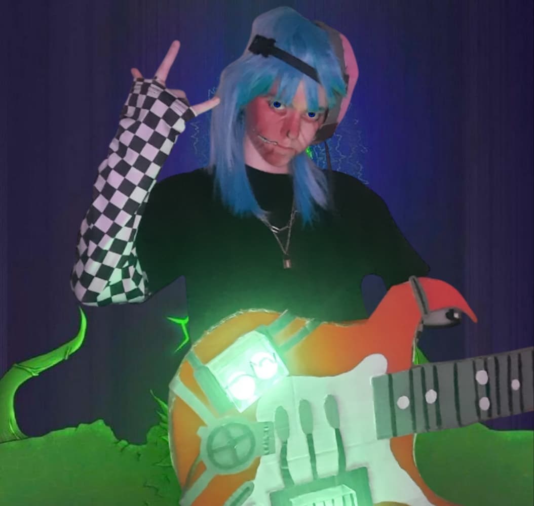 Sal Fisher - Photo 6